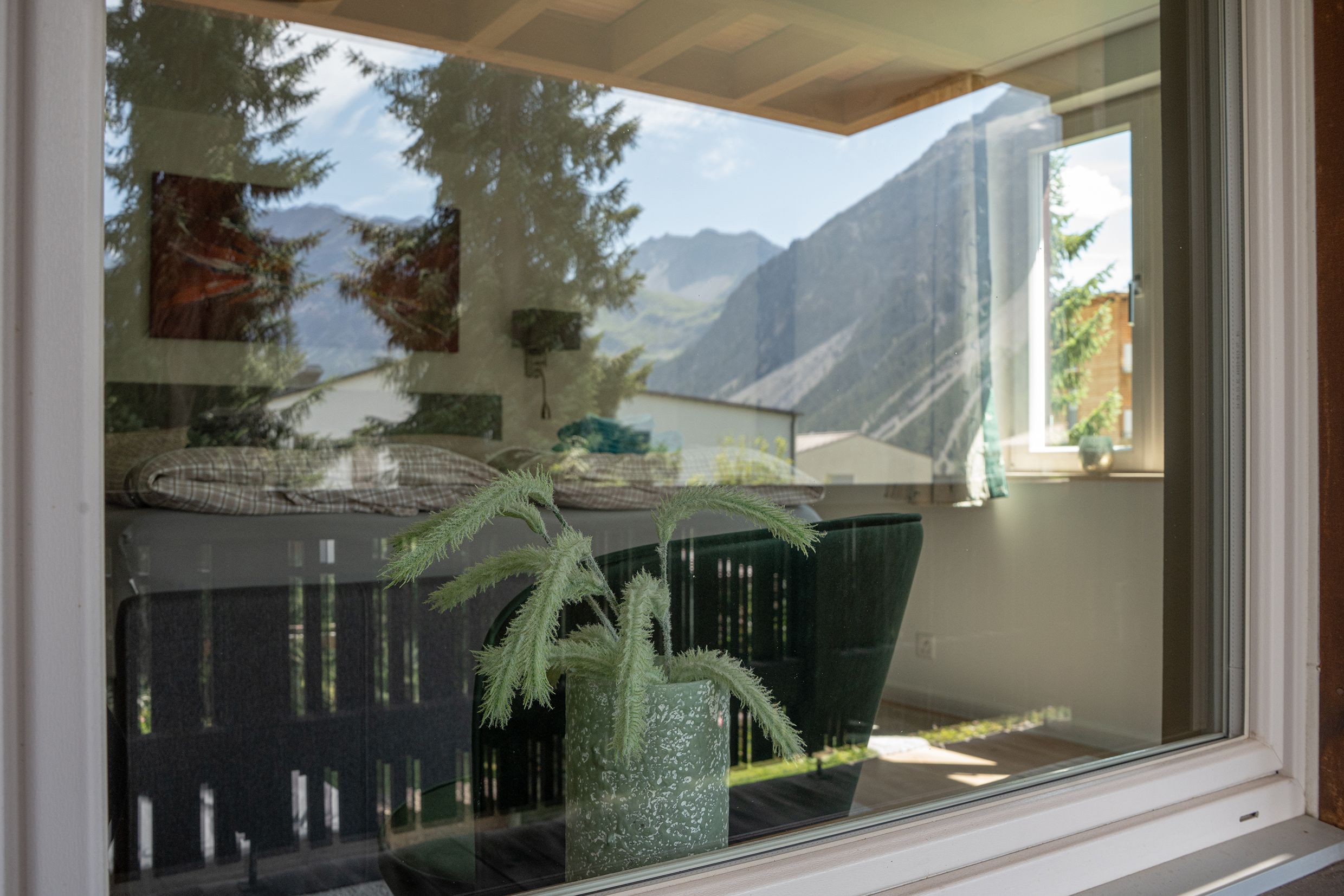 Grabahus_Balcony_08.jpg